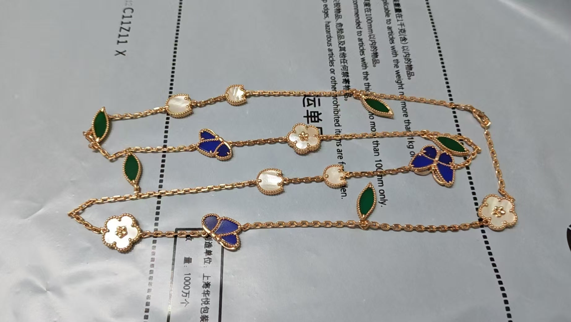 [Timi] 26 NEW CLOVER 15 MOTIFS LUCKY NECKLACE