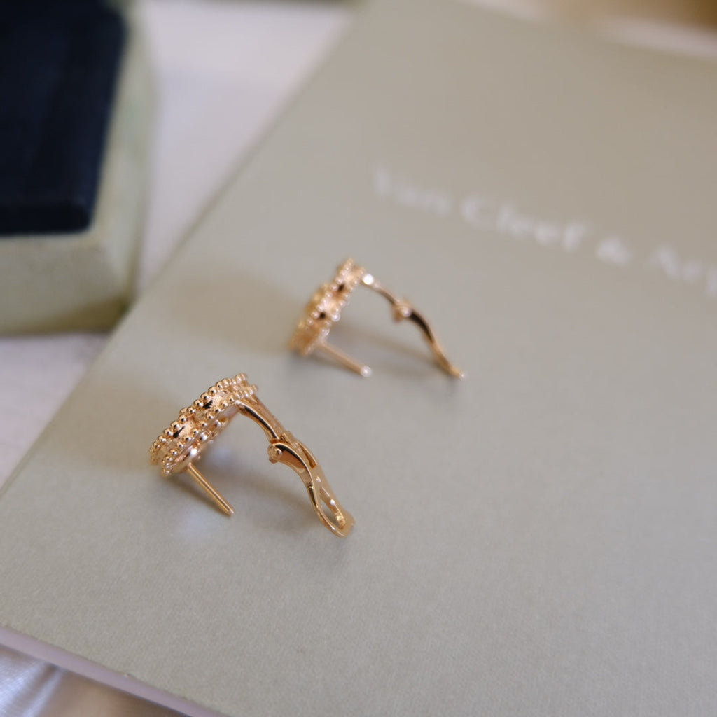 TimiLUCKY PINK GOLD WHITE MOP EARRINGS
