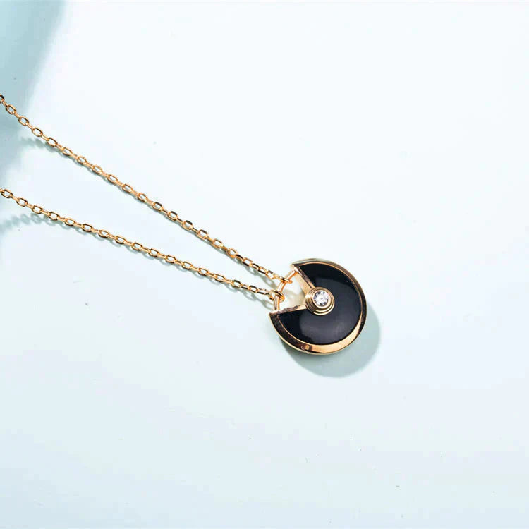 TimiAMULETTE GOLD CARNELIAN ONYX NECKLACE