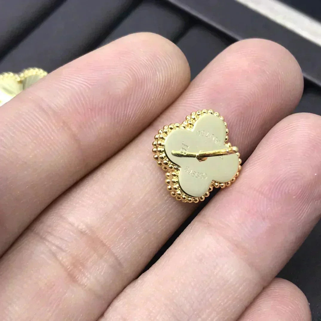 TimiCLOVER MINI 9.5MM LASER EARRINGS