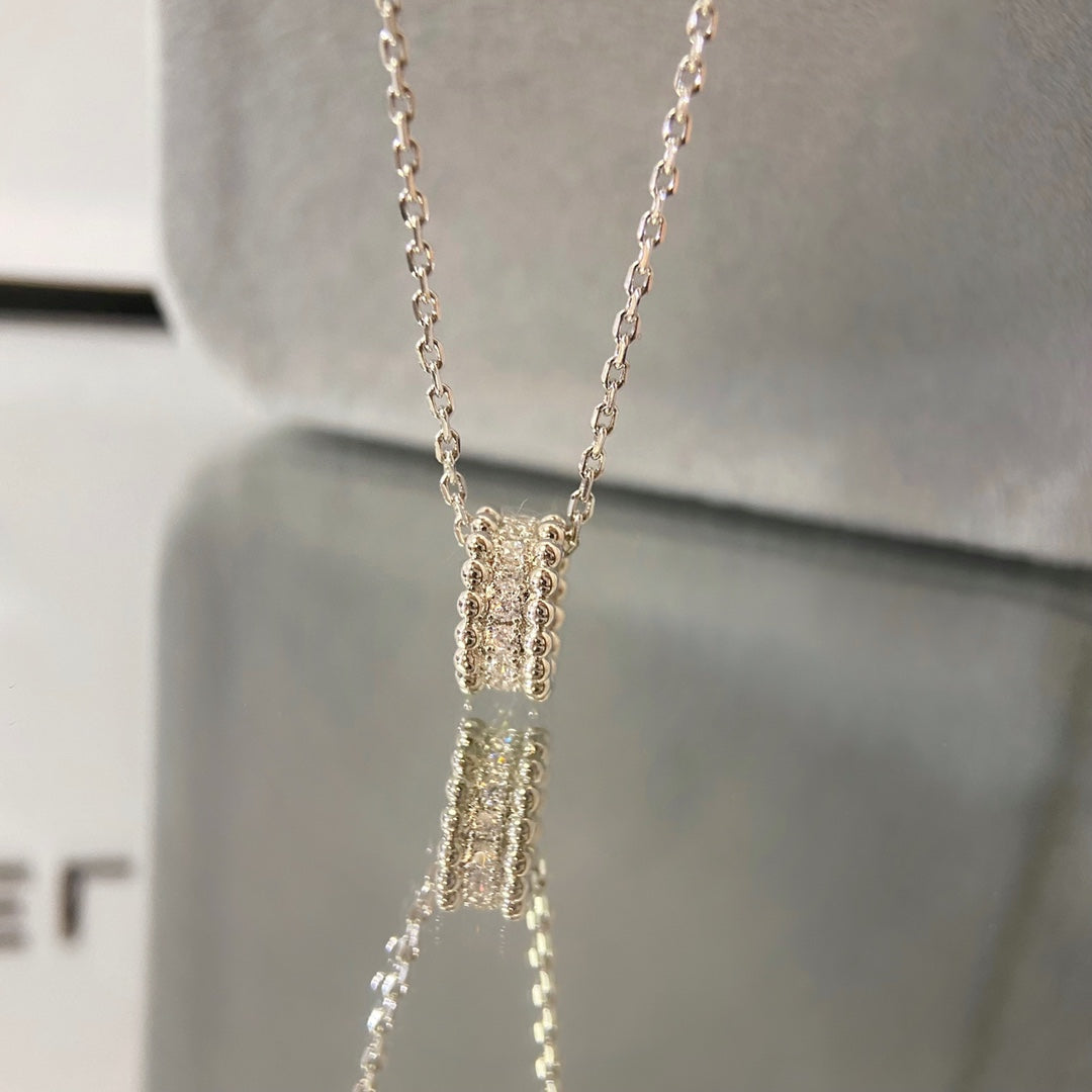 TimiPERLEE DIAMOND NECKLACE