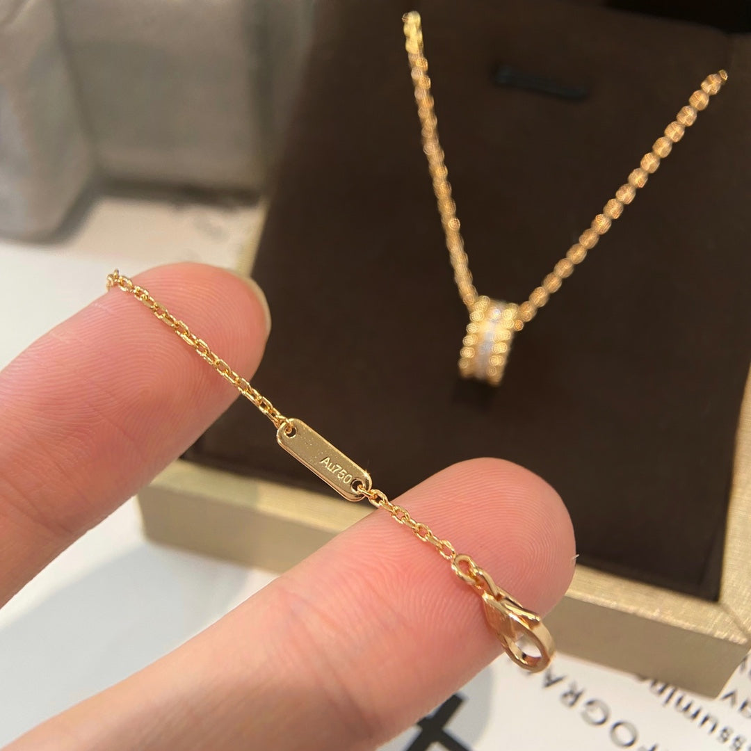 TimiPERLEE DIAMOND NECKLACE