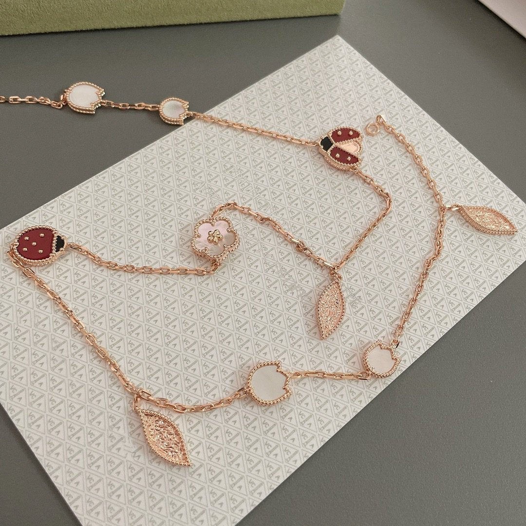 TimiLUCKY SPRING 15 MOTIFS ROSE GOLD NECKLACE