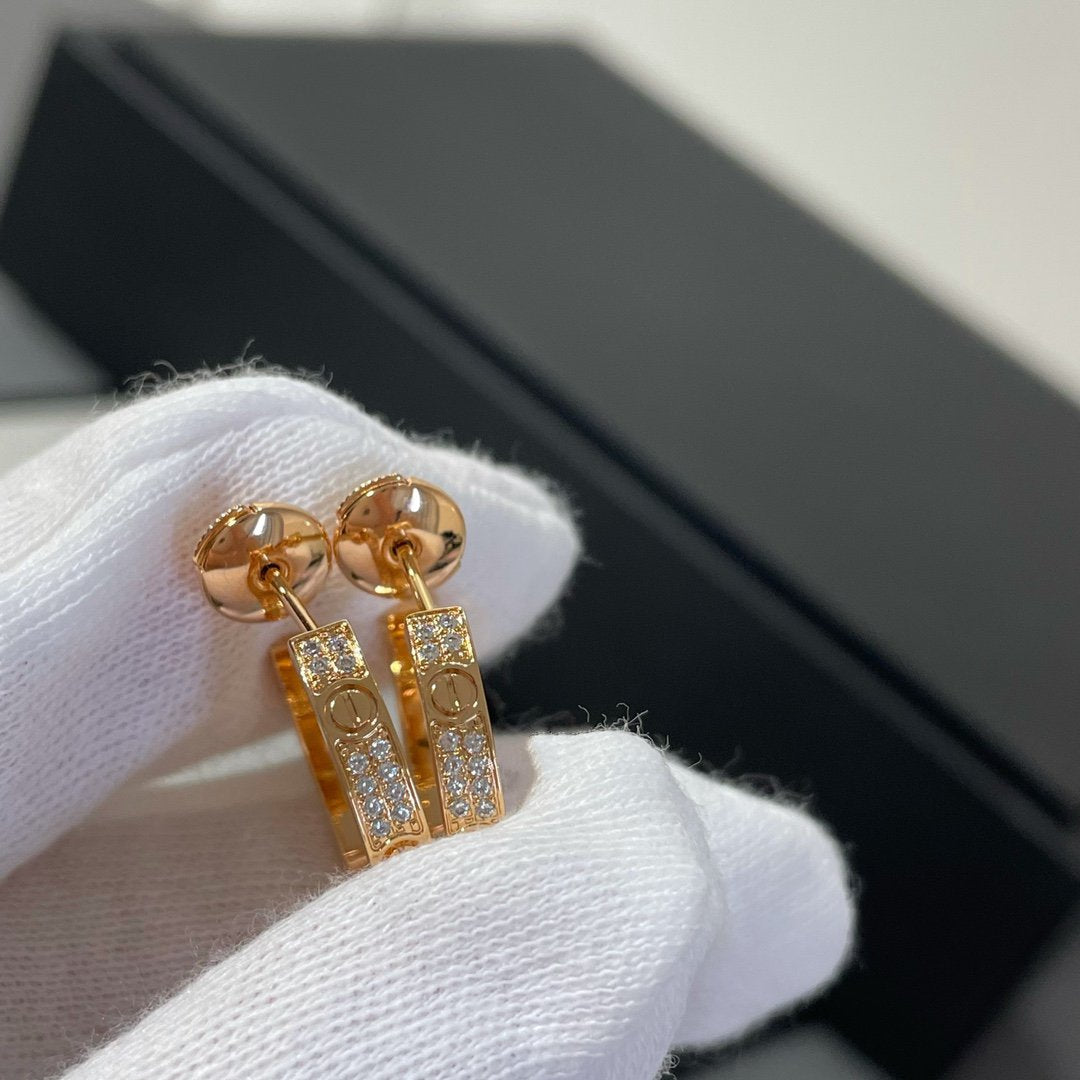 TimiLOVE DIAMOND PINK GOLD HOOP EARRINGS