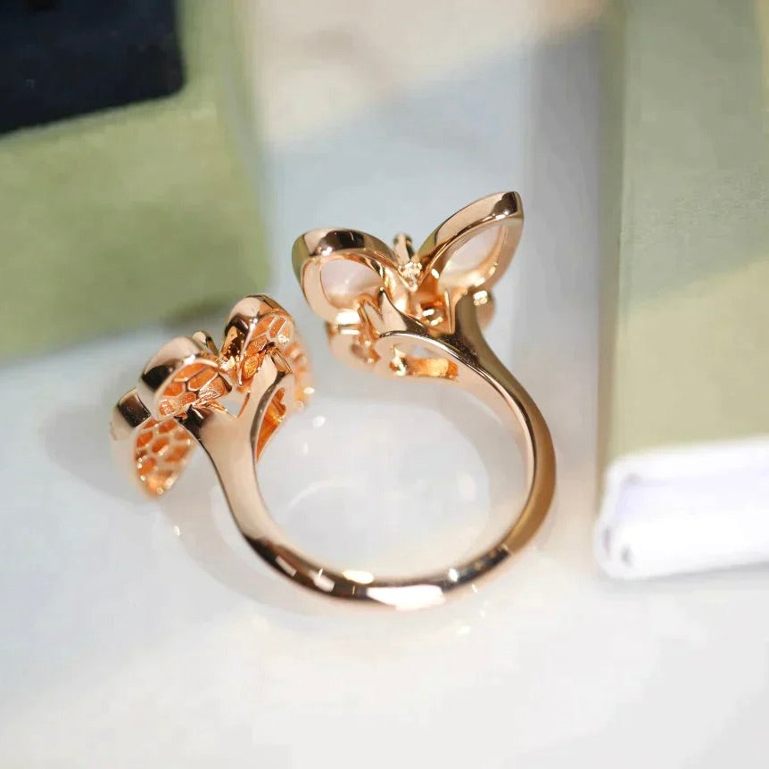 TimiTWIN BUTTERFLY DIAMOND MOP RING