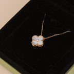 TimiCLOVER 15MM DIAMOND WHITE FRITILLARIA NECKLACE