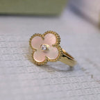 TimiCLOVER PINK MOP RING GOLD DIAMOND