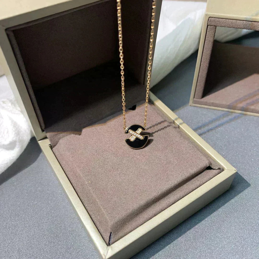 TimiJEUX DE ROSE GOLD DIAMOND NECKLACE