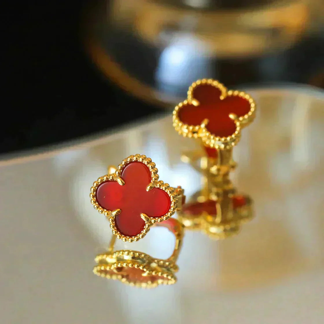 TimiCLOVER MEDIUM 1 MOTIFS CARNELIAN  EARRINGS