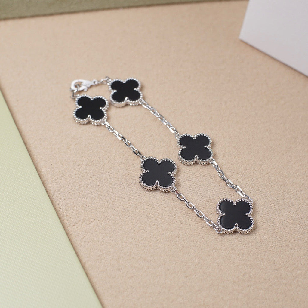 [Timi]New  CLOVER 5 MOTIF ONYXS BRACELET COLLECTION