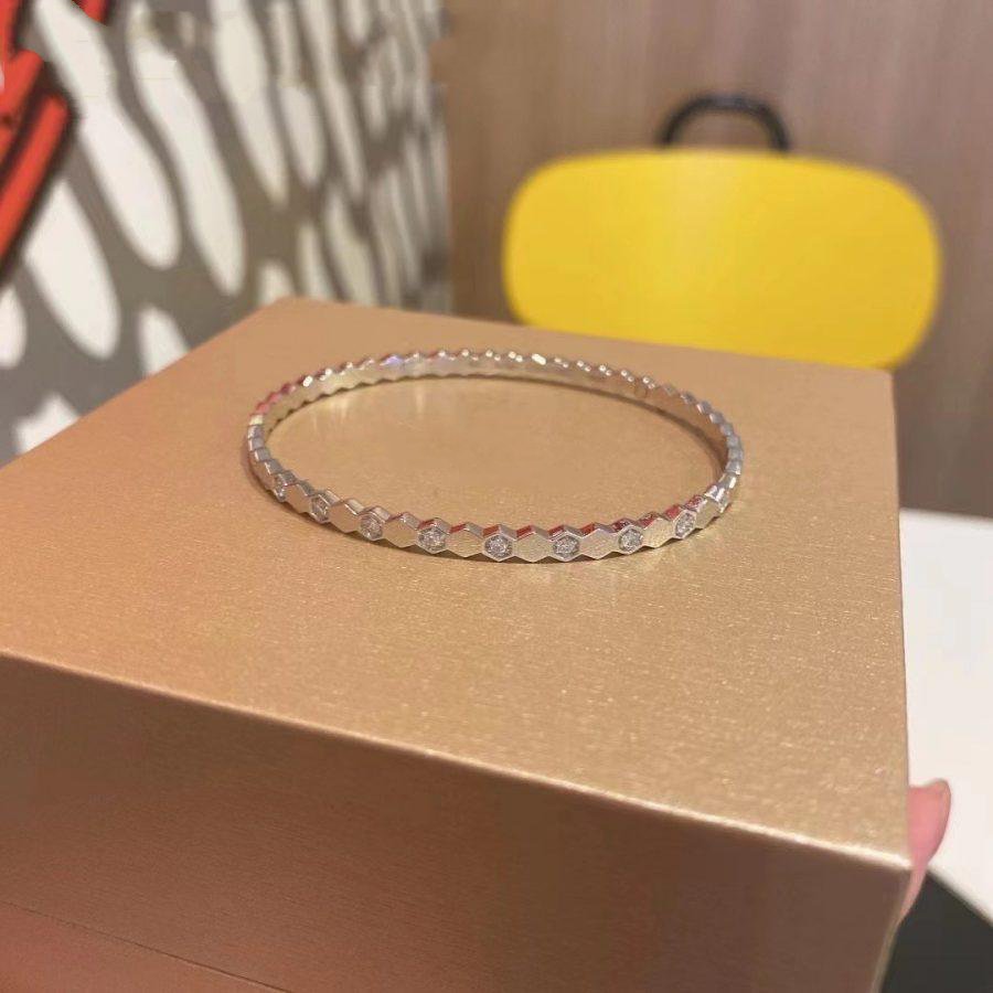 TimiBEE LOVE SILVER DIAMOND BRACELET