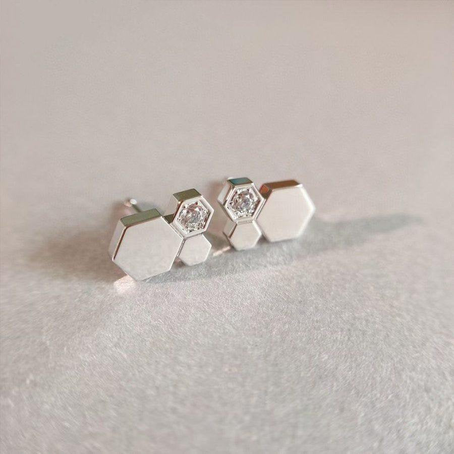 TimiBEE LOVE SILVER DIAMOND EARRINGS