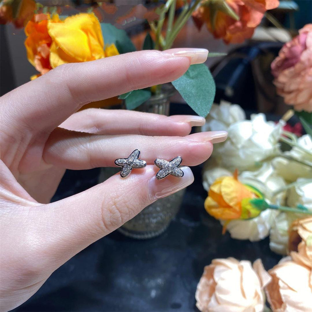 TimiJEUX DE SILVER DIAMOND EARRINGS